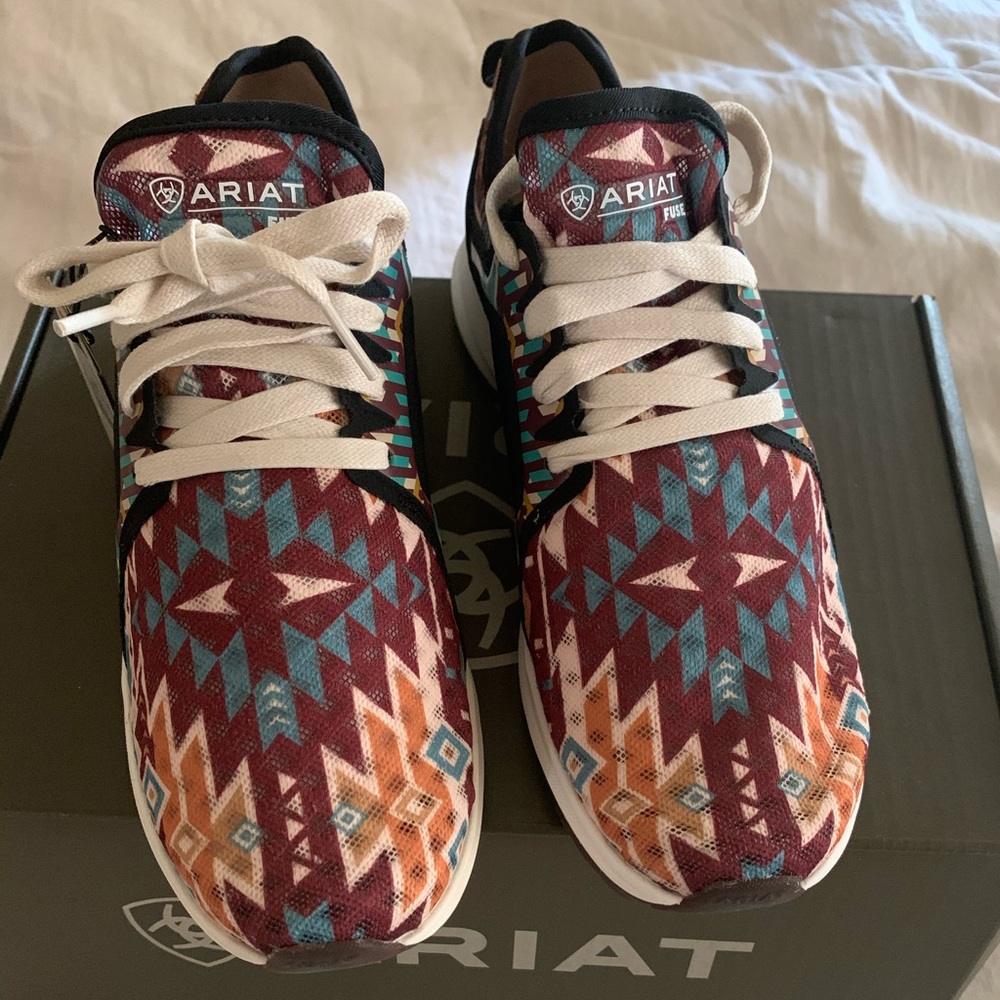 Ariat fuse sneakers
